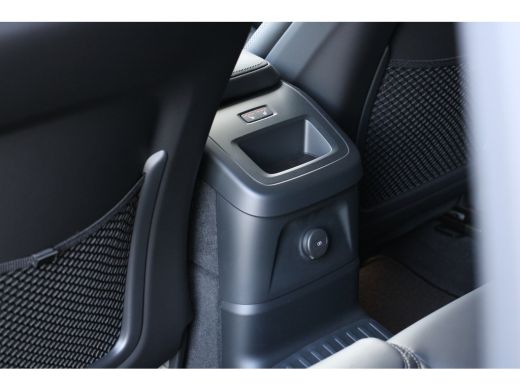 Volvo  XC60 2.0 T8 Plug-in hybrid AWD Ultra Black Edition | Luchtvering | Bowers&Wilkins | Massage | Panorama... ActivLease financial lease