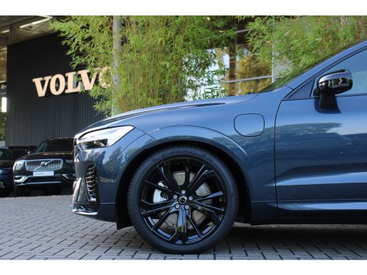 Volvo  XC60 2.0 T8 Plug-in hybrid AWD Ultra Black Edition | Luchtvering | Bowers&Wilkins | Massage | Panorama... ActivLease financial lease