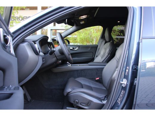 Volvo  XC60 2.0 T8 Plug-in hybrid AWD Ultra Black Edition | Luchtvering | Bowers&Wilkins | Massage | Panorama... ActivLease financial lease