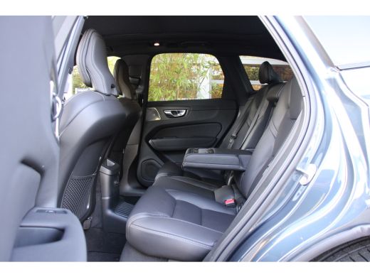 Volvo  XC60 2.0 T8 Plug-in hybrid AWD Ultra Black Edition | Luchtvering | Bowers&Wilkins | Massage | Panorama... ActivLease financial lease