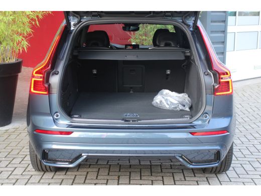 Volvo  XC60 2.0 T8 Plug-in hybrid AWD Ultra Black Edition | Luchtvering | Bowers&Wilkins | Massage | Panorama... ActivLease financial lease