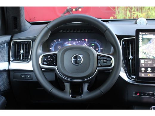 Volvo  XC90 2.0 T8 Plug-in hybrid AWD Ultra Black Edition | Luchtvering | Bowers&Wilkins | Panoramadak | 360 ... ActivLease financial lease