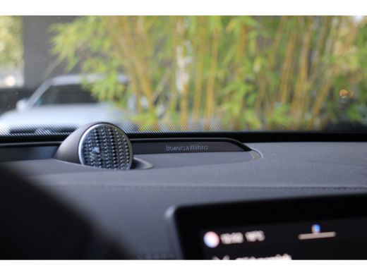 Volvo  XC90 2.0 T8 Plug-in hybrid AWD Ultra Black Edition | Luchtvering | Bowers&Wilkins | Panoramadak | 360 ... ActivLease financial lease