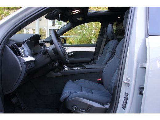 Volvo  XC90 2.0 T8 Plug-in hybrid AWD Ultra Black Edition | Luchtvering | Bowers&Wilkins | Panoramadak | 360 ... ActivLease financial lease