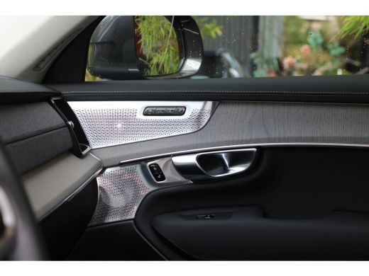 Volvo  XC90 2.0 T8 Plug-in hybrid AWD Ultra Bright | Luchtvering | Trekhaak | Bowers&Wilkins | Massage | Pano... ActivLease financial lease