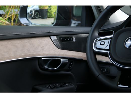Volvo  XC90 T8 AWD Plug-in Hybrid Ultra Bright | Trekhaak | 360 Camera | Luchtvering | Harman/Kardon | Head-up ActivLease financial lease