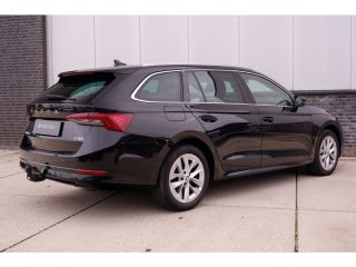 Skoda Octavia Combi 1.5 e-TSI Business Edition | Elek. Trekhaak | Virtual Cockpit | Carplay | LED | Navi