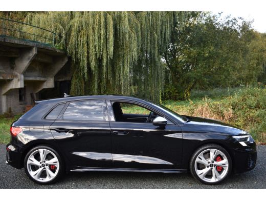 Audi A3 Sportback 2.0 TFSI S3 QUATTRO 310PK S-TRON S3-SPORT CAMERA/LEDER/CARPLAY ActivLease financial lease