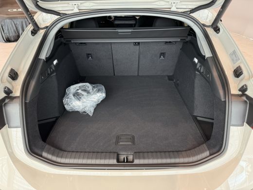 Audi A6 Avant e-tron Avant e-tron Advanced edition performance 100 kWh | Tech Plus | Sportstoelen | 367 pk ActivLease financial lease