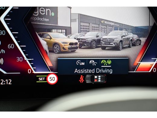 BMW 5 Serie Touring 520i M-Sport Pano Trekh ACC 360 B&W HUD 21inch Stoelventilatie ActivLease financial lease