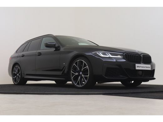 BMW 5 Serie Touring 540i xDrive High Executive M Sport Automaat / Trekhaak / Sportstoelen / Achteruitrijcamer... ActivLease financial lease