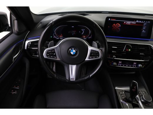 BMW 5 Serie Touring 540i xDrive High Executive M Sport Automaat / Trekhaak / Sportstoelen / Achteruitrijcamer... ActivLease financial lease
