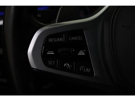 BMW 5 Serie Touring 540i xDrive High Executive M Sport Automaat / Trekhaak / Sportstoelen / Achteruitrijcamer... ActivLease financial lease