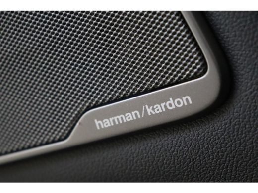 BMW 5 Serie Touring 540i xDrive High Executive M Sport Automaat / Trekhaak / Sportstoelen / Achteruitrijcamer... ActivLease financial lease