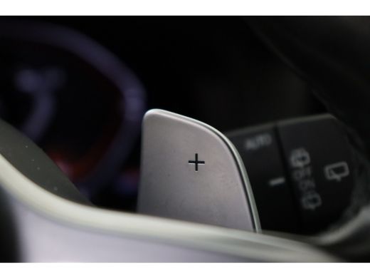 BMW 5 Serie Touring 540i xDrive High Executive M Sport Automaat / Trekhaak / Sportstoelen / Achteruitrijcamer... ActivLease financial lease