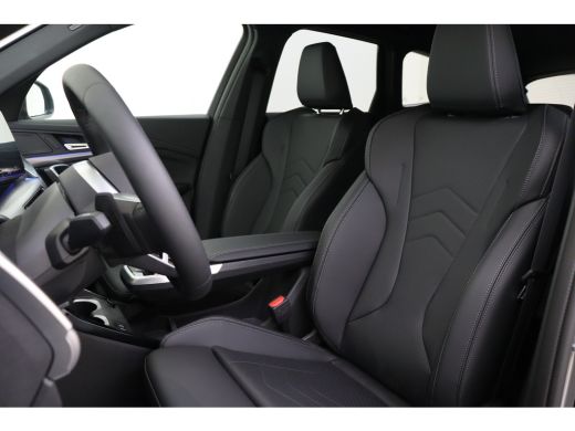 BMW X1 sDrive18i M Sport Automaat / Trekhaak / Sportstoelen / Achteruitrijcamera / M Adaptief onderstel ... ActivLease financial lease