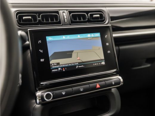 Citroën C3 1.2 PureTech S&S Sport (APPLE CARPLAY, GROOT NAVI, TREKHAAK, GETINT GLAS, SPORTSTOELEN, LM VELGEN... ActivLease financial lease