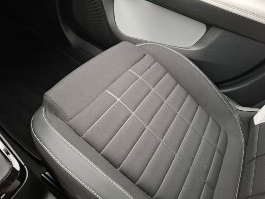 Citroën C3 1.2 Turbo 100pk Max | navigatie | sensoren | camera | cruise | apple carplay/android auto | ActivLease financial lease