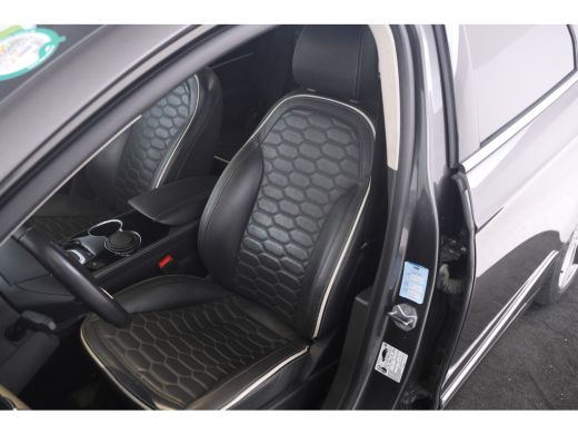 Ford Mondeo Wagon 2.0 IVCT HEV Vignale BOMVOL! Leder, Trekhaak, Climate, ActivLease financial lease