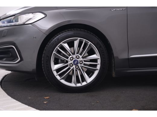 Ford Mondeo Wagon 2.0 IVCT HEV Vignale BOMVOL! Leder, Trekhaak, Climate, ActivLease financial lease