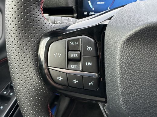 Ford Puma 1.0 125PK Hybrid ST-Line X AUTOMAAT | TREKHAAK AFNEEMBAAR| STOEL-, STUUR- EN VOORRUITVERWARMING| ... ActivLease financial lease