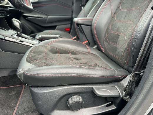 Ford Puma 1.0 125PK Hybrid ST-Line X AUTOMAAT | TREKHAAK AFNEEMBAAR| STOEL-, STUUR- EN VOORRUITVERWARMING| ... ActivLease financial lease