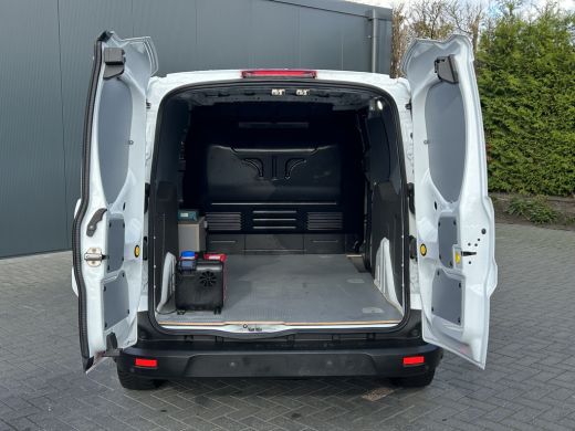 Ford Transit Connect 1.5 EcoBlue AUTOMAAT / L2H1 / 1e EIG. / AIRCO / ADAPTIVE CRUISE / NAVI / STOELVERWARMING / CAMERA... ActivLease financial lease