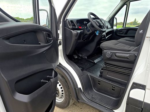 Iveco Daily 35S14V 2.3 352L H2 L2L H2 - 140 Pk - Euro 6 - Airco - Cruise Control ActivLease financial lease