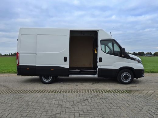 Iveco Daily 35S14V 2.3 352L H2 L2L H2 - 140 Pk - Euro 6 - Airco - Cruise Control ActivLease financial lease