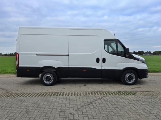 Iveco Daily 35S14V 2.3 352L H2 L2L H2 - 140 Pk - Euro 6 - Airco - Cruise Control ActivLease financial lease