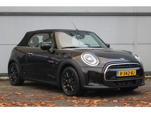 Mini Cooper Cabrio 1.5 Cooper Business Edition Aut. | Cruise | Navi | DAB | Parkeersens. | LED | Cruise | Navi | DAB... ActivLease financial lease