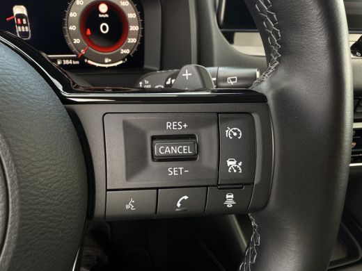 Nissan QASHQAI 1.3 MHEV Xtronic N-Connecta hybrid ActivLease financial lease