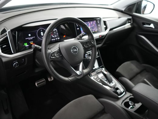 Opel Grandland 1.6 Turbo Plug-In Hybrid 4x4 GSe 300PK | Achteruitrijcamera | Dodehoek detectie | Keyless entry ActivLease financial lease