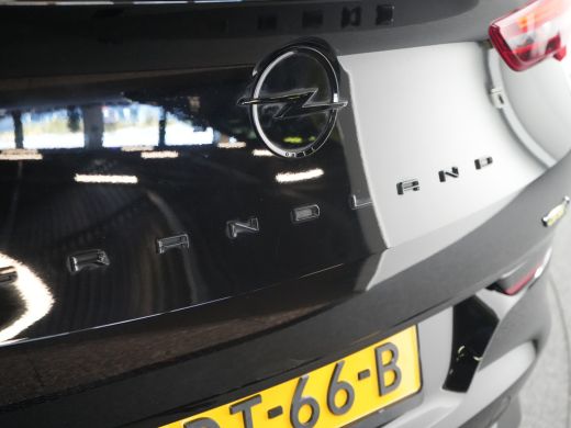 Opel Grandland 1.6 Turbo Plug-In Hybrid 4x4 GSe 300PK | Achteruitrijcamera | Dodehoek detectie | Keyless entry ActivLease financial lease