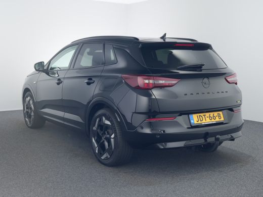 Opel Grandland 1.6 Turbo Plug-In Hybrid 4x4 GSe 300PK | Achteruitrijcamera | Dodehoek detectie | Keyless entry ActivLease financial lease