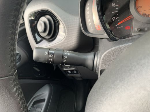 Peugeot 108 1.0 e-VTi Allure Airco | Camera | Bluetooth | DAB | LMV 15" | ActivLease financial lease