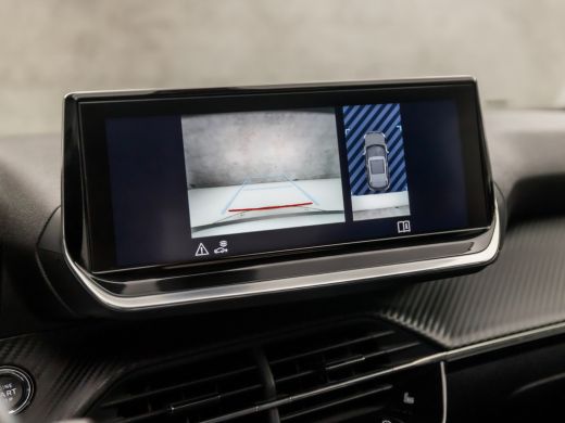 Peugeot 2008 1.2 PureTech Allure Sport Automaat (VIRTUAL COCKPIT, APPLE CARPLAY, GROOT NAVI, LEDER, STOELVERWA... ActivLease financial lease