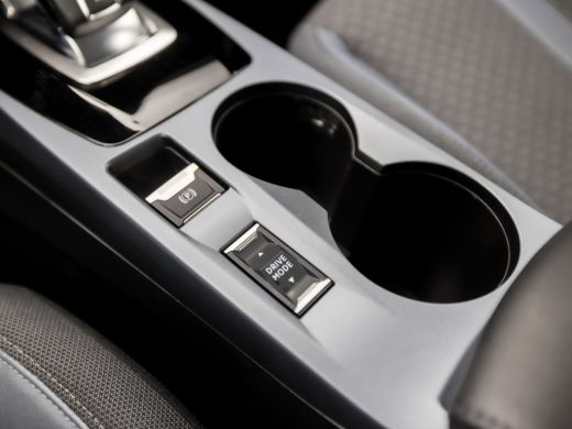 Peugeot 2008 1.2 PureTech Allure Sport Automaat (VIRTUAL COCKPIT, APPLE CARPLAY, GROOT NAVI, LEDER, STOELVERWA... ActivLease financial lease