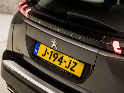 Peugeot 2008 1.2 PureTech Allure Sport Automaat (VIRTUAL COCKPIT, APPLE CARPLAY, GROOT NAVI, LEDER, STOELVERWA... ActivLease financial lease
