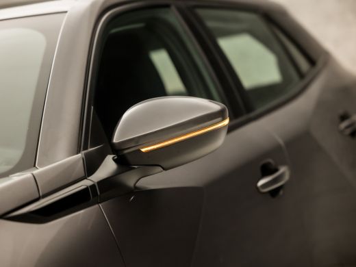 Peugeot 2008 1.2 PureTech Allure Sport Automaat (VIRTUAL COCKPIT, APPLE CARPLAY, GROOT NAVI, LEDER, STOELVERWA... ActivLease financial lease