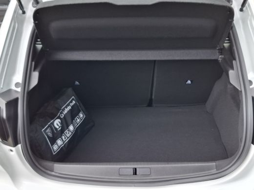 Peugeot 208 1.2 Hybrid 110 e-DCS6 Style | Airco | Cruise control | DAB ontvanger ActivLease financial lease