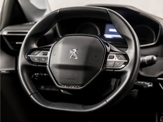 Peugeot 208 1.2 PureTech Sport (APPLE CARPLAY, GROOT NAVI, PARKEERSENSOREN, GETINT GLAS, SPORTSTOELEN, LANE A... ActivLease financial lease