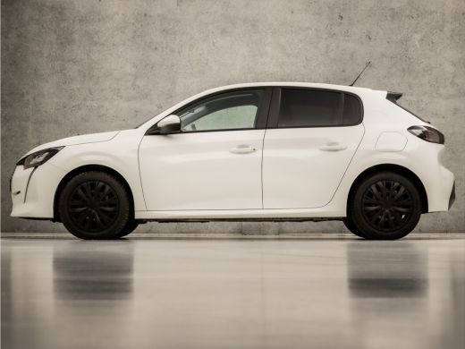 Peugeot 208 1.2 PureTech Sport (APPLE CARPLAY, GROOT NAVI, PARKEERSENSOREN, GETINT GLAS, SPORTSTOELEN, LANE A... ActivLease financial lease