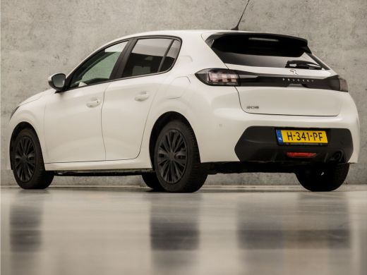 Peugeot 208 1.2 PureTech Sport (APPLE CARPLAY, GROOT NAVI, PARKEERSENSOREN, GETINT GLAS, SPORTSTOELEN, LANE A... ActivLease financial lease