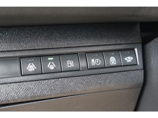 Peugeot 3008 1.6 HYbrid4 300 GT | Pano | Keyless | Camera | Drive Assist | Navi | BLIS | Pano | Keyless | Came... ActivLease financial lease