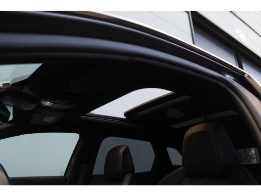 Peugeot 3008 1.6 HYbrid4 300 GT | Pano | Keyless | Camera | Drive Assist | Navi | BLIS | Pano | Keyless | Came... ActivLease financial lease