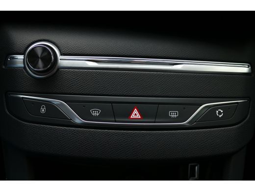 Peugeot 308 SW 1.2 PURETECH 110PK ALLURE / NAVI / LED / PDC / CLIMA / 16"LMV / CAMERA / KEYLESS / BLUETOOTH /... ActivLease financial lease