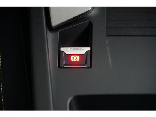 Peugeot 408 1.6 HYbrid 225 EAT8 GT | Achteruitrijcamera | Alcantara bekleding | Apple Carplay/Android Auto|te... ActivLease financial lease