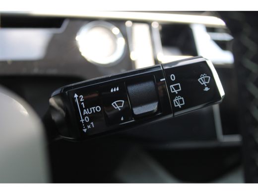 Peugeot e-5008 GT Avantage 73 kWh | Achterbank verstelbaar | Achteruitrijcamera | Airco separaat achter ActivLease financial lease