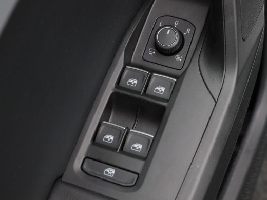 Seat Leon 1.0 eTSi 110 Pk Automaat FR Business | LED | Virtual Cockpit | Navigatie | Climate | Lane Assist ... ActivLease financial lease